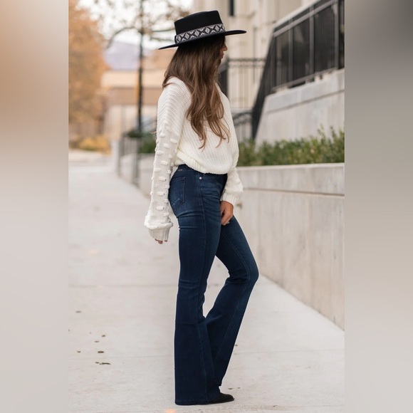 New Midrise Flare Jeans Dark Wash Kancan Stretch No Rips - Picture 6 of 8